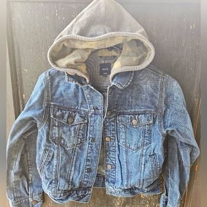 GapKids Denim Jacket with Grey/Camo Sweatshirt Hood Size Large